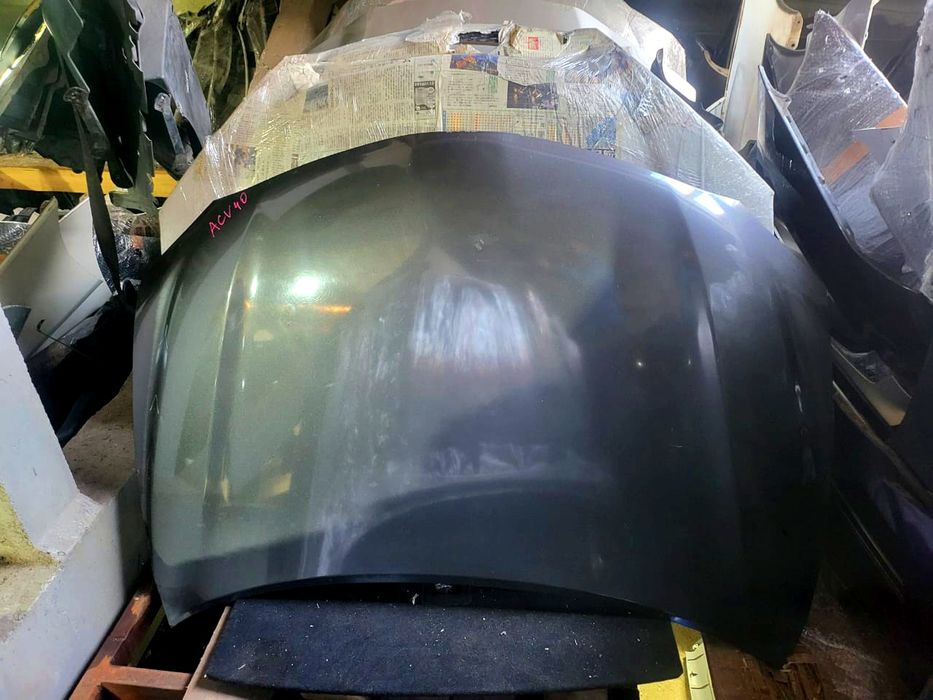 Капот Toyota Camry 40