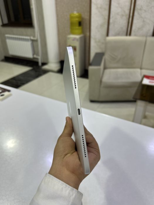 Sotiladi: Apple iPad 10th generation