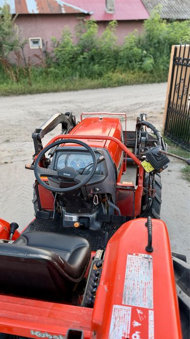 Kubota GL 320 | tractor japonez 4x4 | incarcator frontal original cu cupa