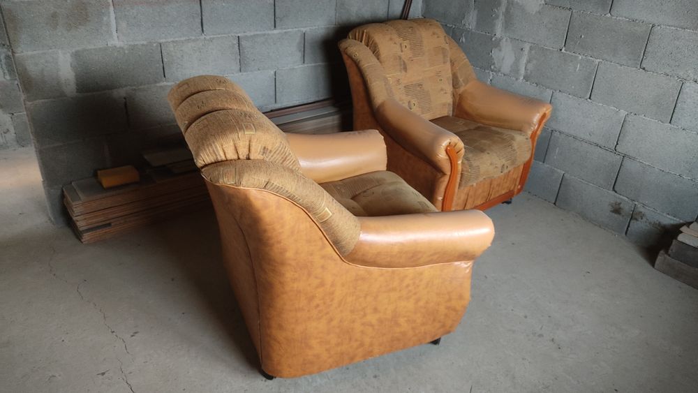 Doua fotolii cu roți