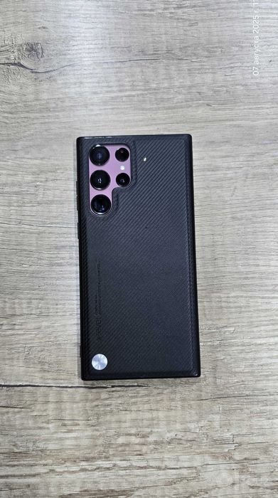 Продам свой сотовый телефон Samsung Galaxy S22 Ultra
