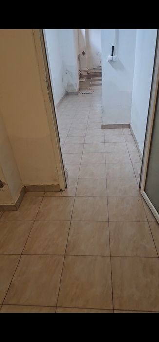 Servicii Profesionale de Curățenie Pitești – Case, Birouri, Scări Bloc