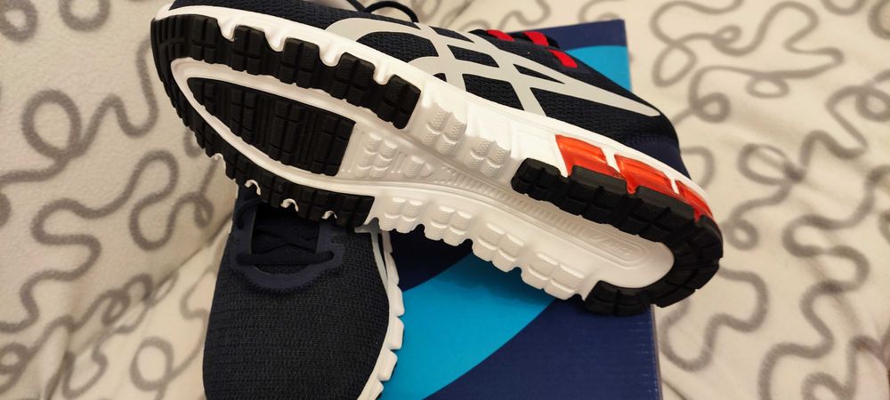 маратонки Asics 43.5 GEL QUANTUM 90