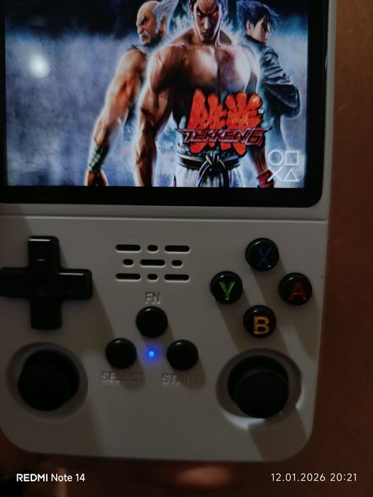 Consola r 36s noua dau la schimb cu ps vita daca e posibil