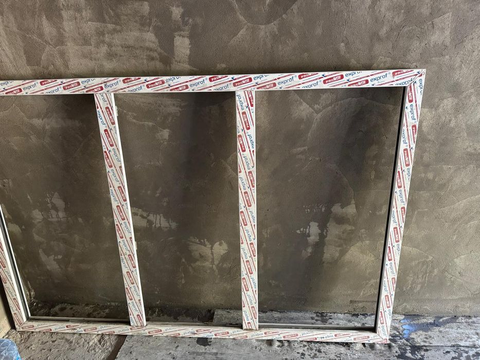 Пластиковые оконные рамы, новые