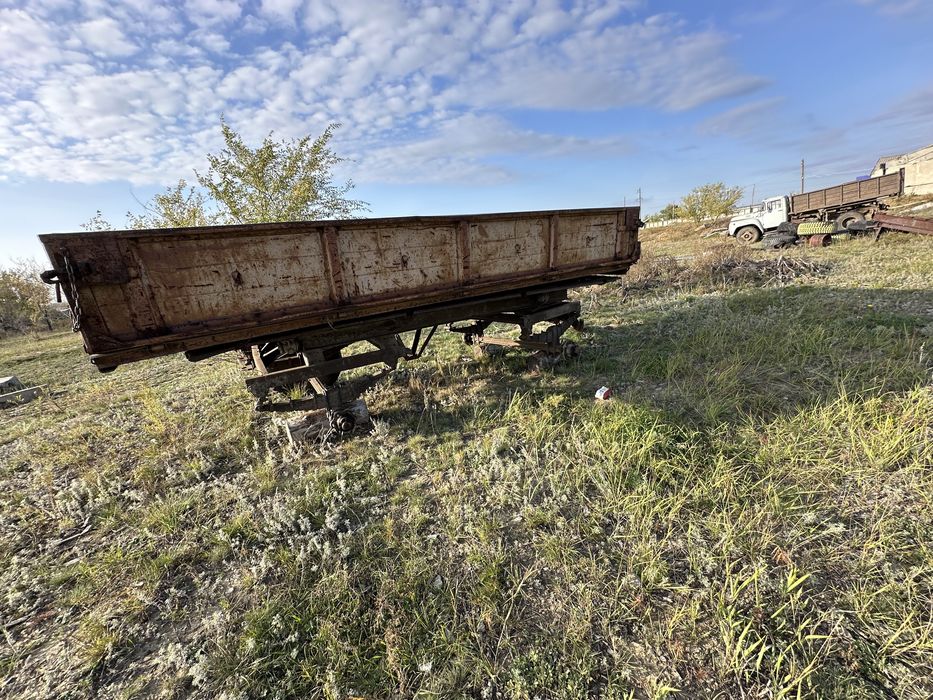 Продам грузовой прицеп