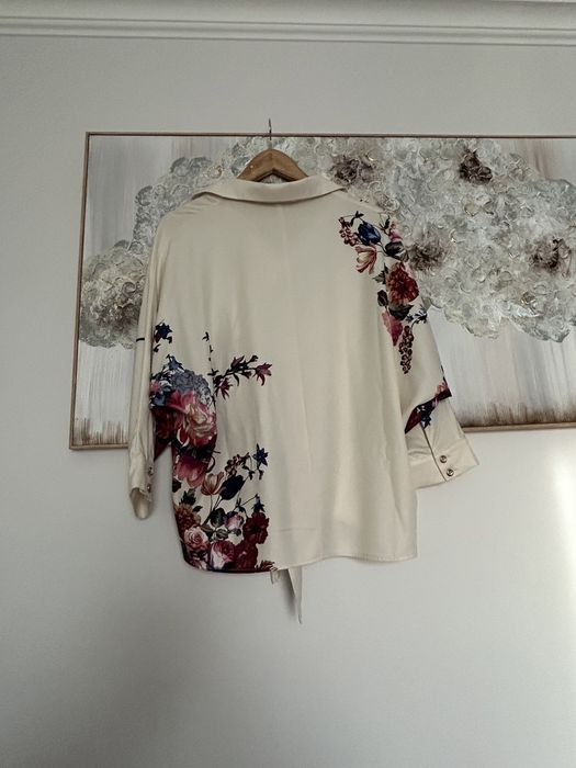 Блуза с дълъг ръкав