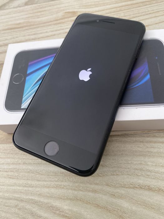 iPhone SE 3, impecabil , 2022