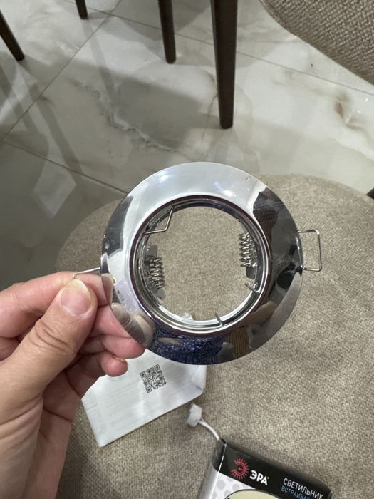 Светильник встраиваемый