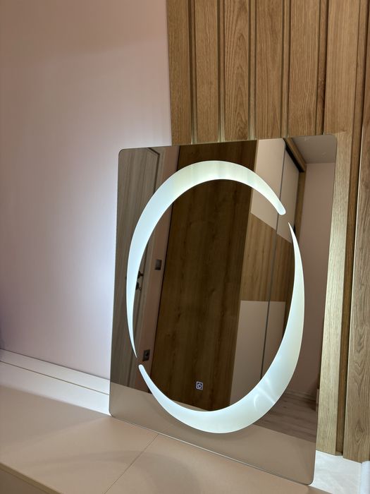 Луксозно огледало с Led осветление