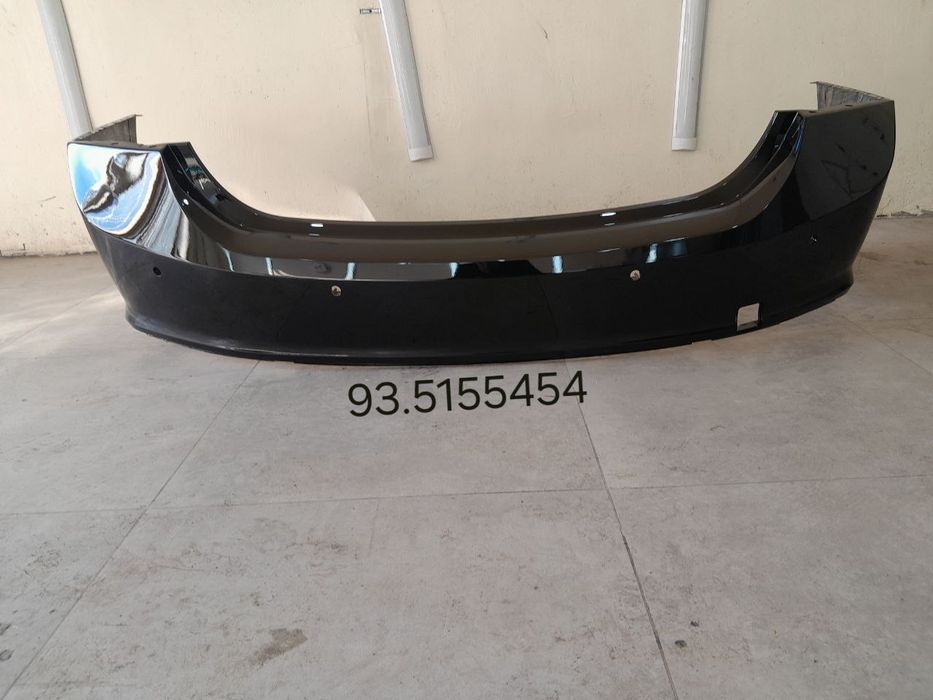 Malibu 2 orqa bamper bo'yalgan tayyor