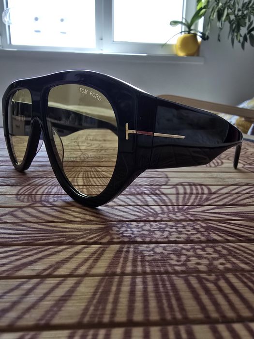 Слънчеви очила Tom Ford Bronson FT1044