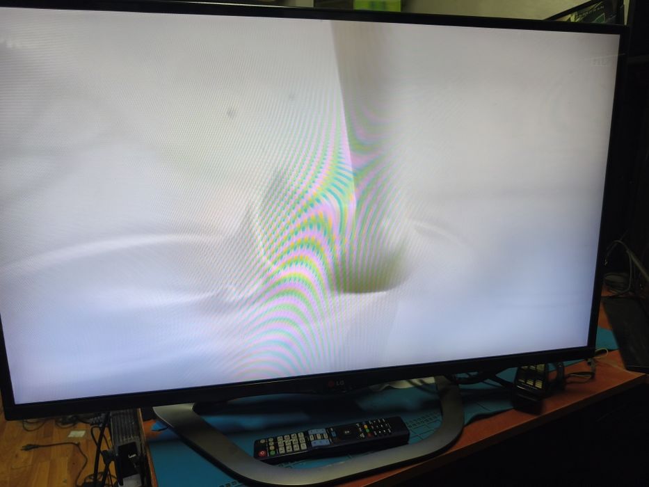 Tv televizor led LG diagonala 110cm full HD prinde canale digitale