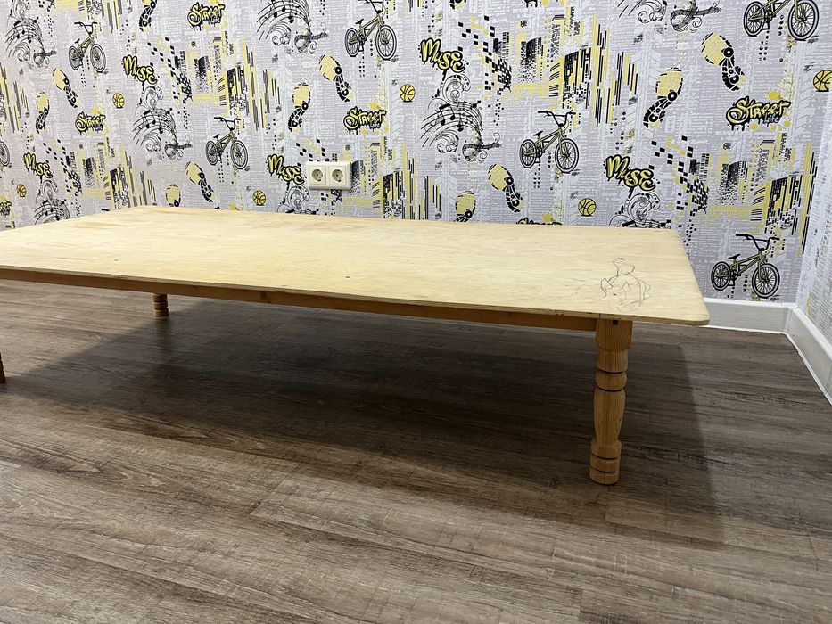 Азиатский стол б/у