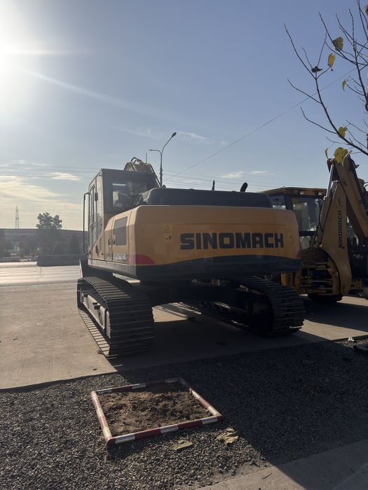 sinomach GE3255-9C экскаватор гусеничный