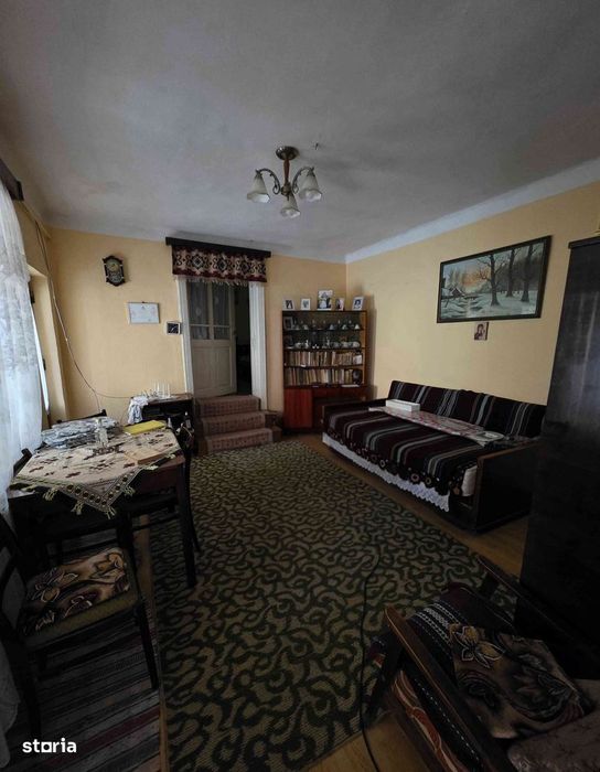 Casa de vanzare com. Câlnic