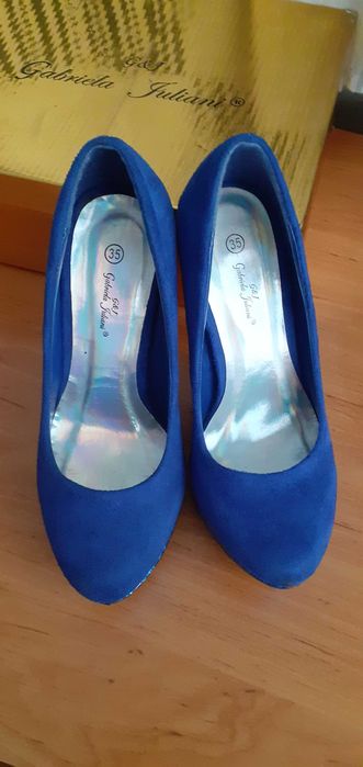 Официални обувки НОВИ 35 номер