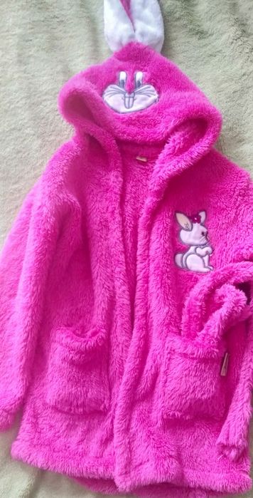 Детское пальто, безрукавка, халаты