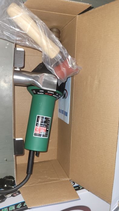 Строительный Фен, ПВХ строительный 1600w +насадки