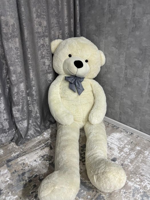 Двухметровый медведь