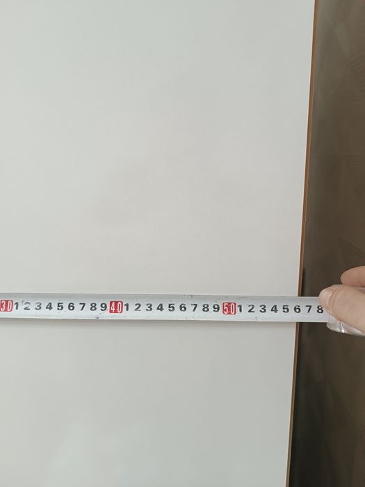 Продаётся белый шкаф