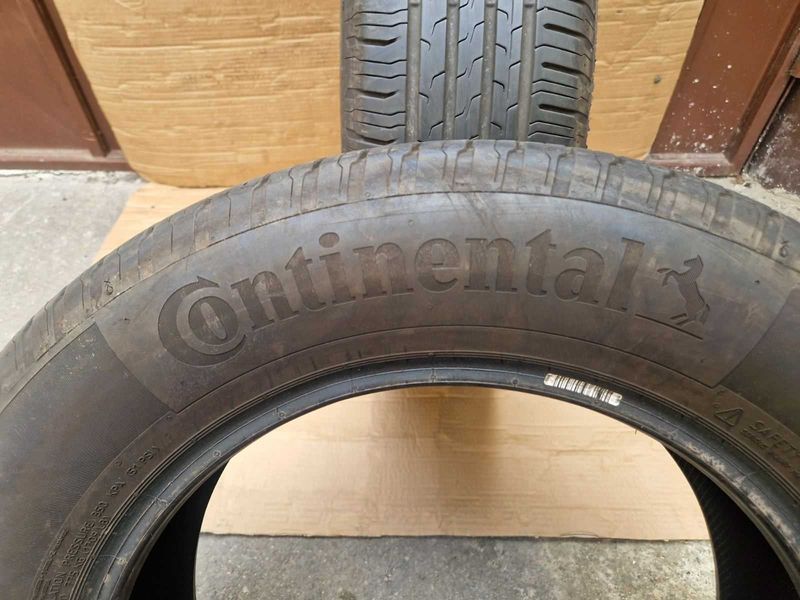 2 Continental R17 215/65
летни гуми 
DOT2022