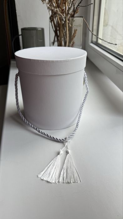 Шляпные коробки для композиций из цветов