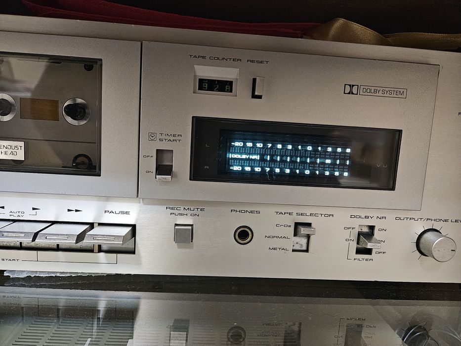 Hifi бутикова комбинация дек и рисивър домашна употреба