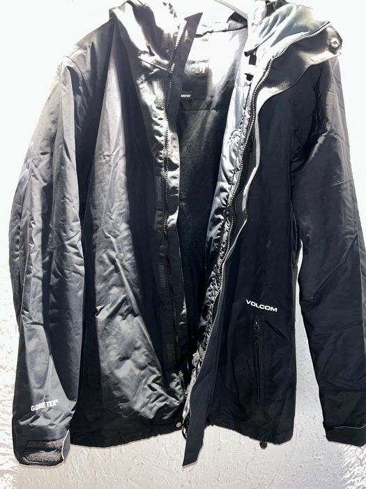 Яке за сноуборд VOLCOM
