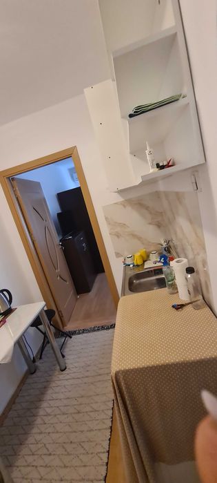 Vand Camera camin cu hol,baie si bc.proprie