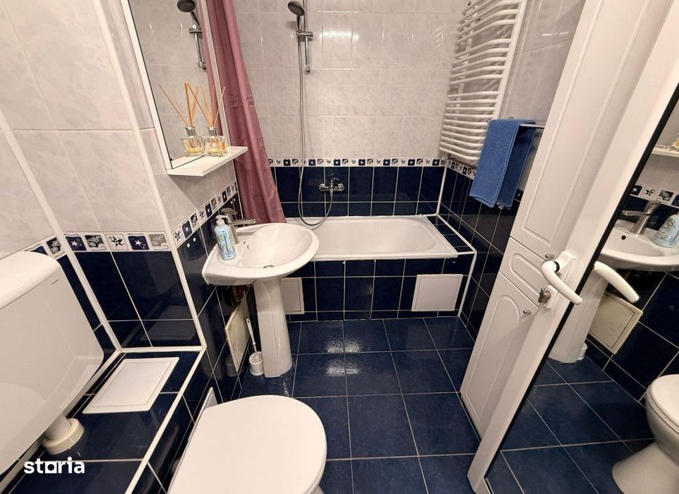 Apartament  4 camere Pacurari , 100 metri, etaj 1 Cod:163300