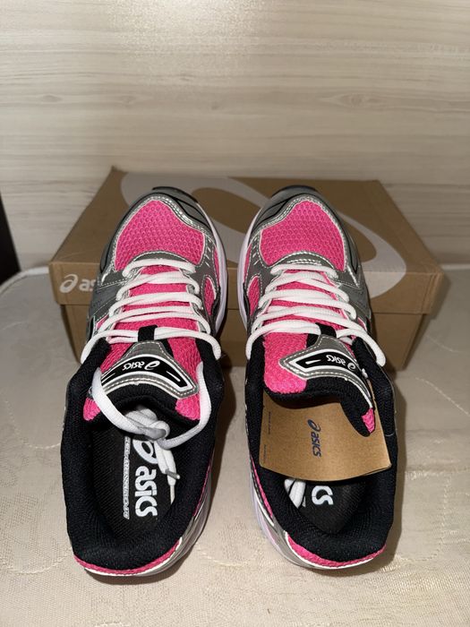 Спортни обувки Asics размер 41,42