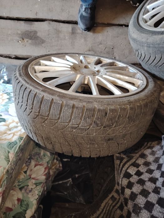 Продам дики R18 в комплекте с резиной