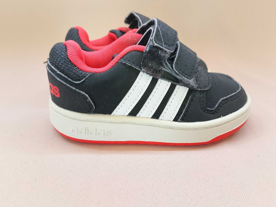 Incaltaminte copii. Incaltaminte de marca, la preturi de chilipir.