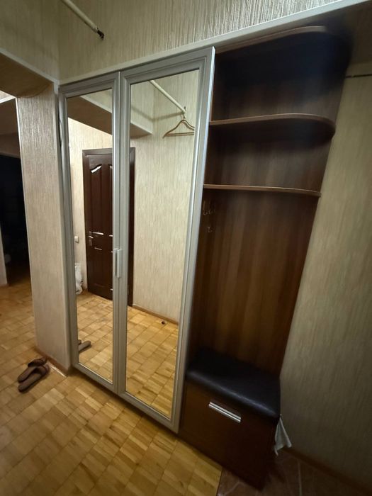 Шкаф в прихожую ЛМДФ