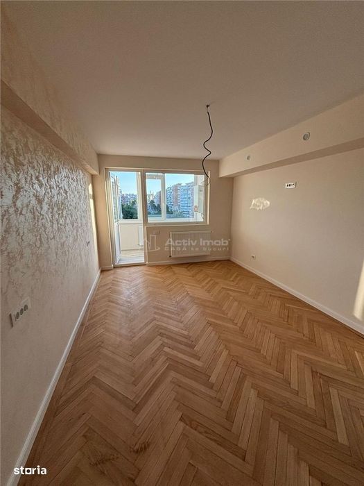 Apartament mazepa 4 cam 108mp renovat