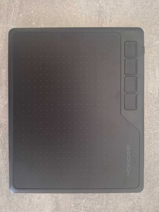 Tabletă Grafică Gaomon S620 (6.5 x 4 inch) – Stare Excelentă