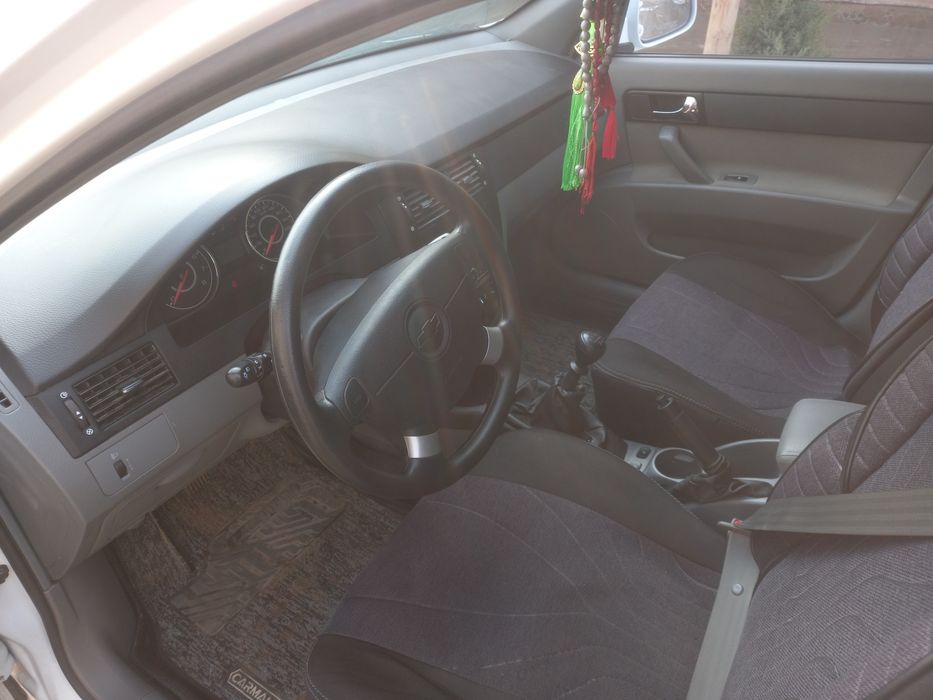 Жентра ласетти 2023 йил. 5700 км