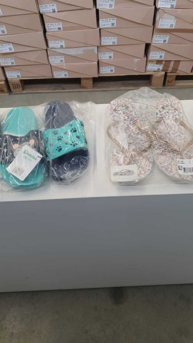 Engros Papuci de plaja/Slapi de plaja - Loturi de 100 perechi