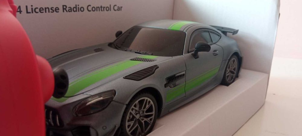Кола с дистанционно управление Mercedes-benz AMG GT R Pro