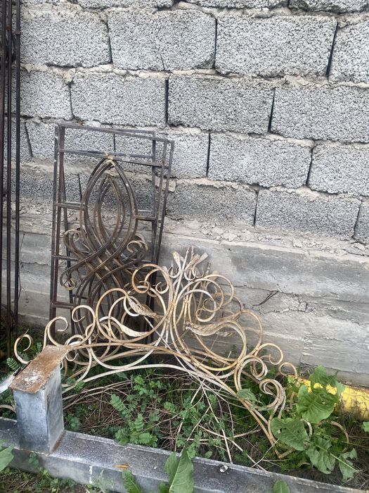 Терезені жабатын решетка сатылады