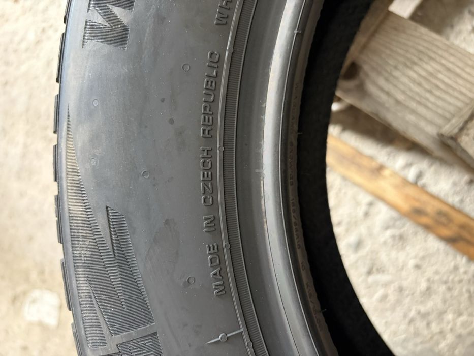 Нови зимни гуми  NEXEN 185/65/15