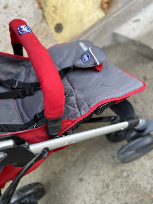 Коляска прогулочная Chicco