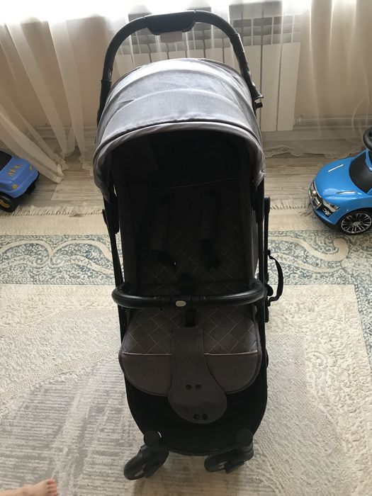 Продам детскую коляску