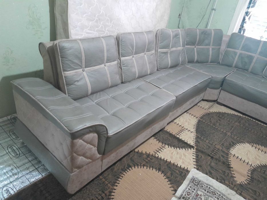 Уголок уголок уголок