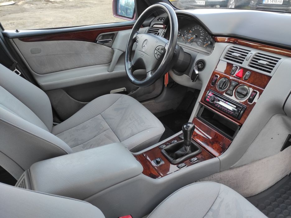 Mercedes Benz - E 230 /// BENZIN / GAS