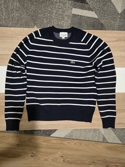 Pulover Lacoste Classic Fit în dungi – bleumarin/alb – mărimea S