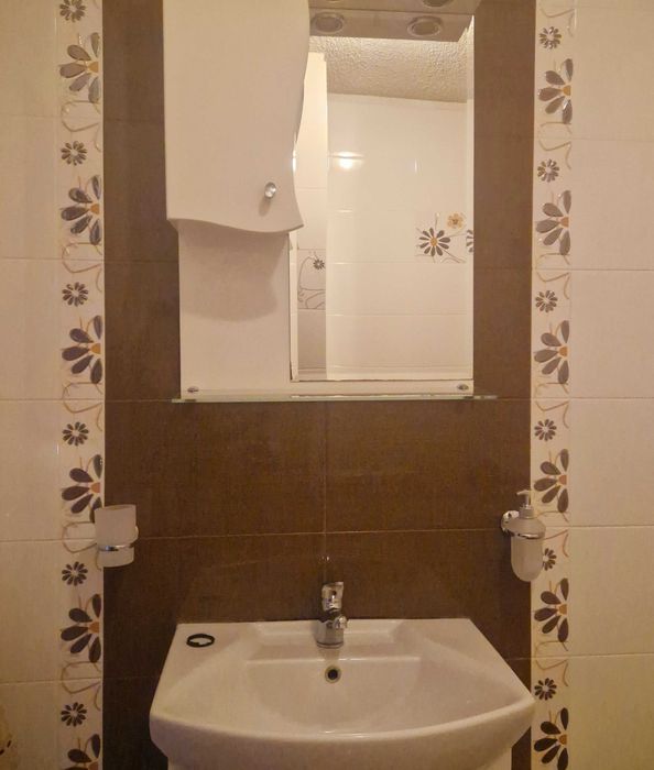 Дава се под наем Двустаен апартамент в София, Света Троица - 56 кв.м за 648.21 € - Снимка #5