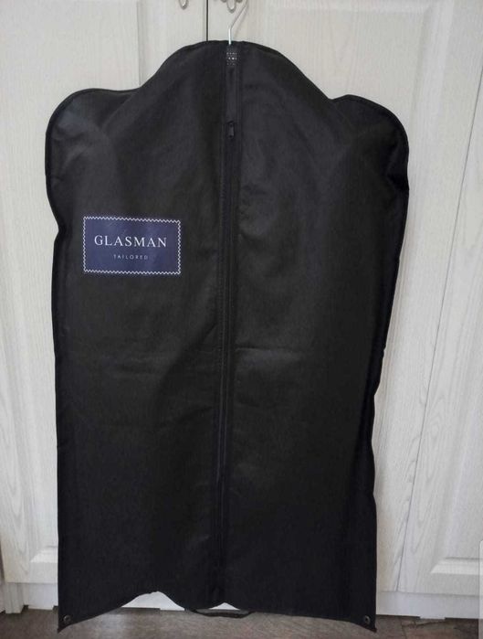 Продам костюм и брюки от Glasman. Цвет черный.