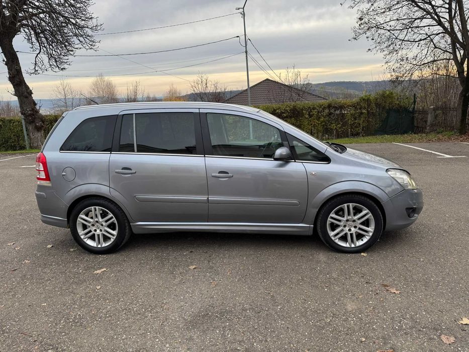 OPEL ZAFIRA B 2008 - 1.9 CDTI 150 CP